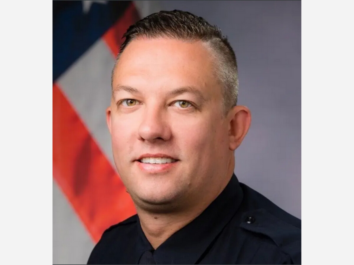 Glenview Police Officer Dies in Morning Crash