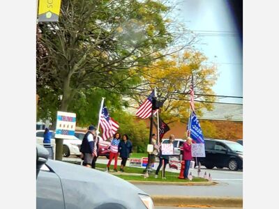 Trump Supporters Hold Get Together in Schaumburg