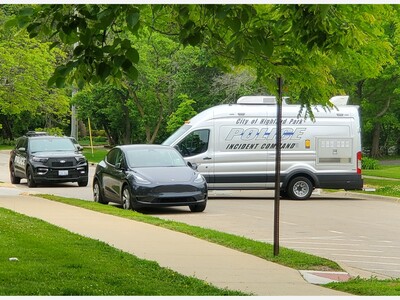 Highland Park Police Shoot & Kill Man Wielding Knife